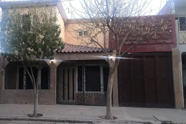 Foto de inmueble en  , Col. La Esperanza C.P. 35020, Gómez Palacio