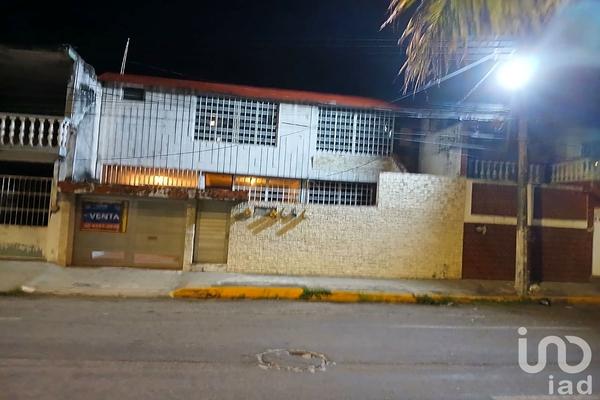 Foto de inmueble en LA FRAGUA #2397, Col. Reforma C.P. 91919, Veracruz