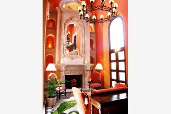 Foto de inmueble en La Fuente #1, Col. San Miguel de Allende Centro C.P. 37700, San Miguel de Allende