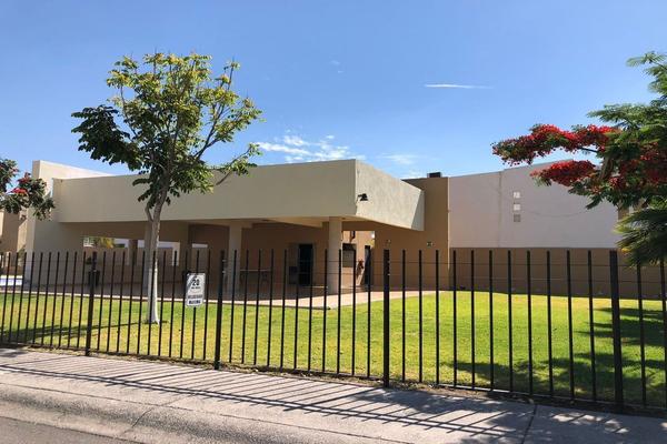 Foto de inmueble en La Gloria, Col. Residencial Parque La Gloria C.P. 76177, Querétaro