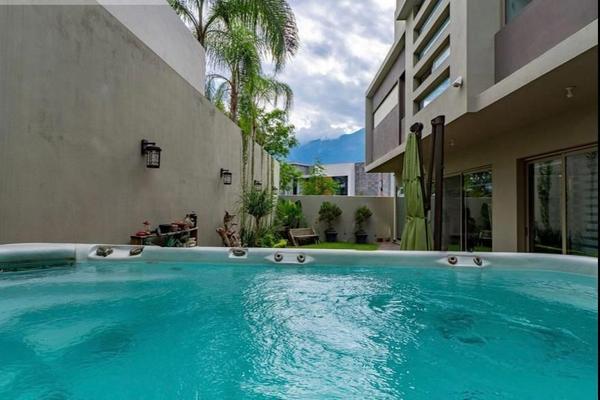 Foto de inmueble en  , Col. La Joya Privada Residencial C.P. 64985, Monterrey