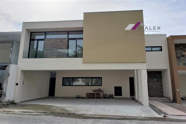 Foto de inmueble en  , Col. La Joya Privada Residencial C.P. 64985, Monterrey
