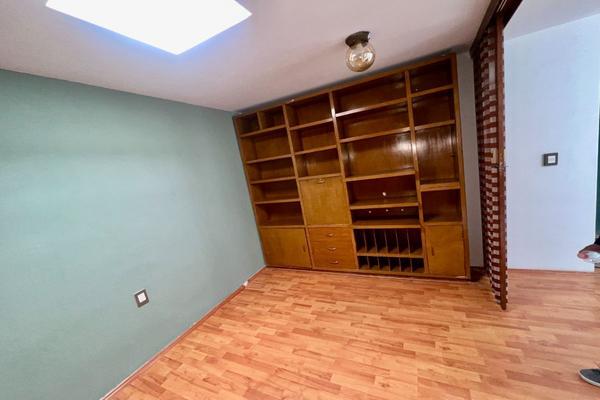 Foto de inmueble en La Joya, Col. Valle Escondido C.P. 14600, Tlalpan