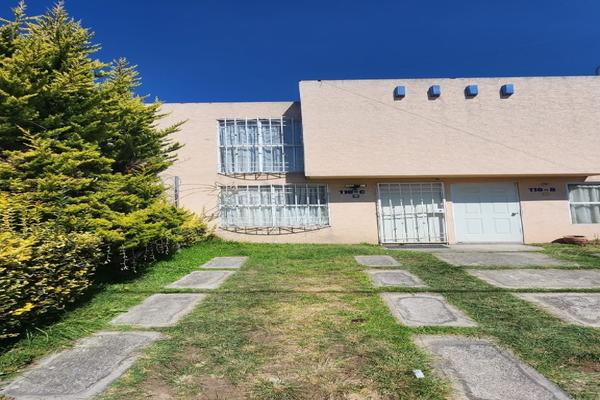 Foto de inmueble en  , Col. La Loma II C.P. 51355, Zinacantepec