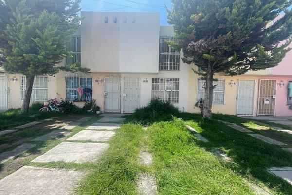 Foto de inmueble en  , Col. La Loma II C.P. 51355, Zinacantepec