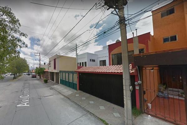 Foto de inmueble en , Col. La Loma C.P. 78218, San Luis Potosí