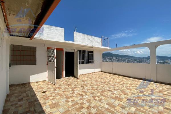 Foto de inmueble en  , Col. La Mira C.P. 39480, Acapulco de Juárez