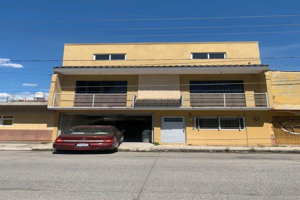 Foto de inmueble en la mora, Col. La Mora C.P. 60130, Uruapan