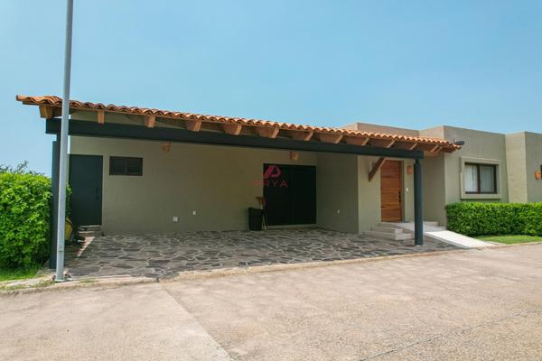 Foto de inmueble en La Reserva Carretera a Chapala - Jocotepecraquenet Club, Col. Ajijic Centro C.P. 45920, Chapala