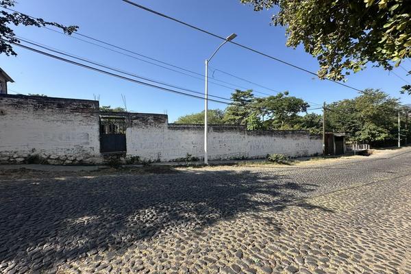 Foto de inmueble en  , Col. La Trinidad C.P. 28450, Comala