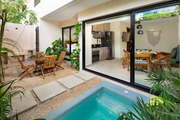 Foto de inmueble en Departamento con Financiamiento Hasta 60 Meses en Venta con Alberca Privada en Tulum (141), Col. La Veleta C.P. 77760, Tulum Foto de inmueble en Departamento con Financiamiento Hasta 60 Meses en Venta con Alberca Privada en Tulum (141), Col. La Veleta C.P. 77760, Tulum