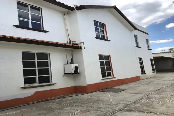 Foto de inmueble en la venta, Col. San Felipe Tlalmimilolpan C.P. 50250, Toluca