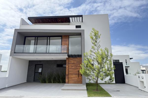 Foto de inmueble en La Vista Grand, Col. Vista C.P. 76070, Querétaro