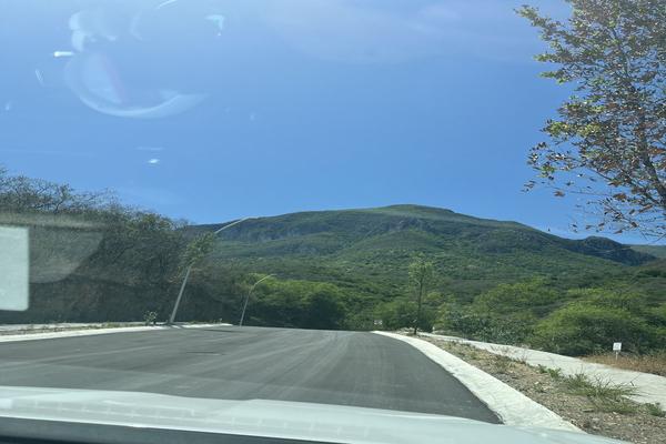 Foto de inmueble en Ladera del Aura, Col. Sierra Alta 6 Sector C.P. 64989, Monterrey