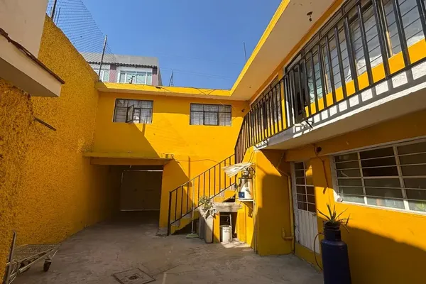 Foto de inmueble en lago mayor #213, Col. Agua Azul Grupo A Super 4 C.P. 57500, Nezahualcóyotl