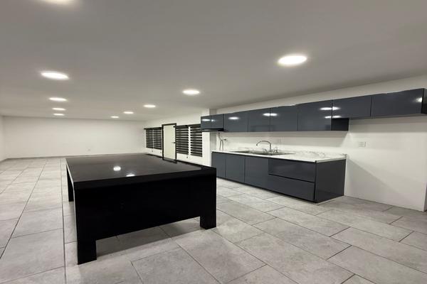 Foto de inmueble en Lago Ness, Col. Valle Dorado C.P. 22890, Ensenada