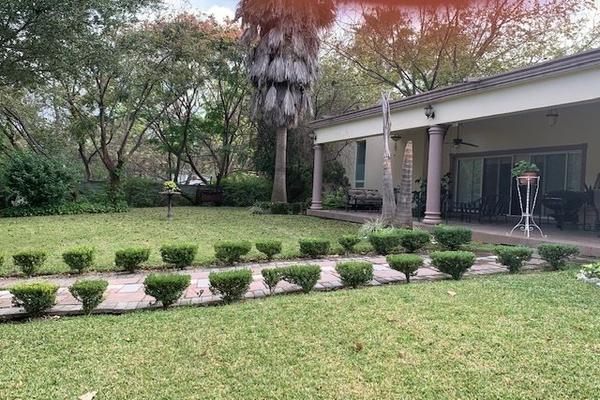 Foto de inmueble en  , Col. Lagos del Vergel C.P. 64989, Monterrey