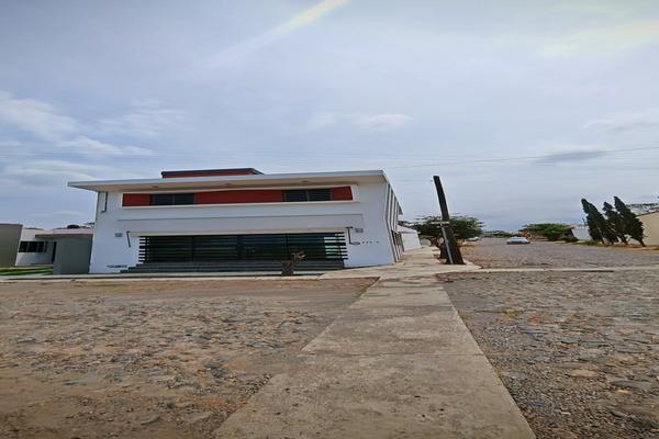 Foto de inmueble en Laguna de Juluapan, Col. Carlos de La Madrid C.P. 28979, Villa de Álvarez