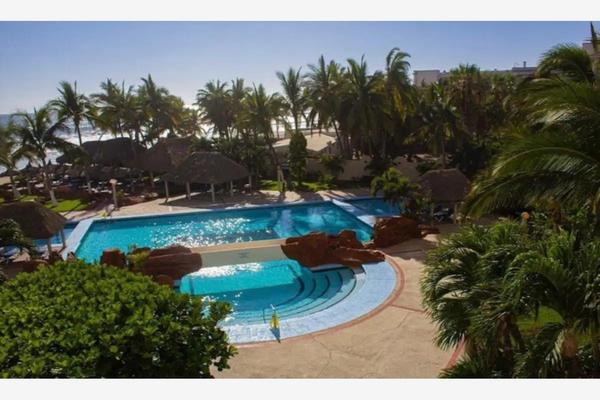 Foto de inmueble en LAGUNES DE MADRAZO #6000, Col. Cerritos al Mar C.P. 82112, Mazatlán