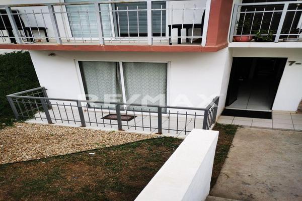 Foto de inmueble en Lambrusco, Col. Puerta del Mar C.P. 22896, Ensenada