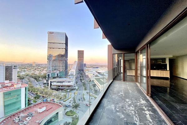 Foto de inmueble en Landmark , Col. Puerta de Hierro C.P. 45116, Zapopan