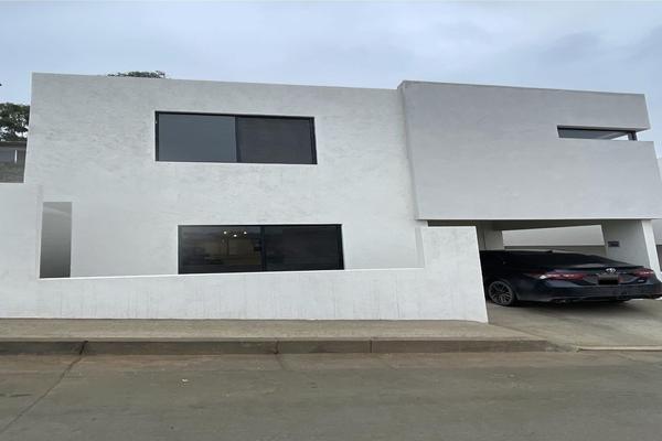 Foto de inmueble en Las Americas, Col. Las Lomitas C.P. 22810, Ensenada