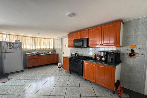 Foto de inmueble en ., Col. Las Arboledas C.P. 52950, Atizapán de Zaragoza