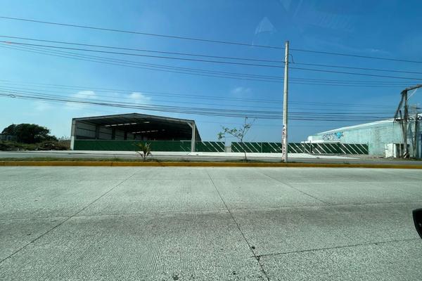 Foto de inmueble en  , Col. Las Bajadas C.P. 91726, Veracruz