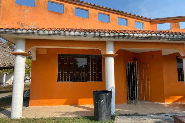 Foto de inmueble en  , Col. Las Barrillas C.P. 96385, Coatzacoalcos