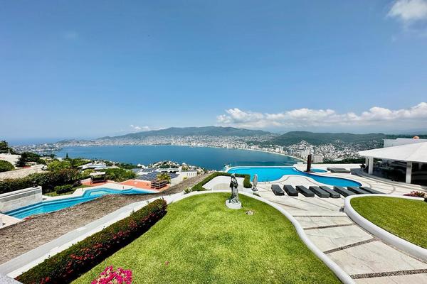 Foto de inmueble en  , Col. Las Brisas C.P. 39867, Acapulco de Juárez