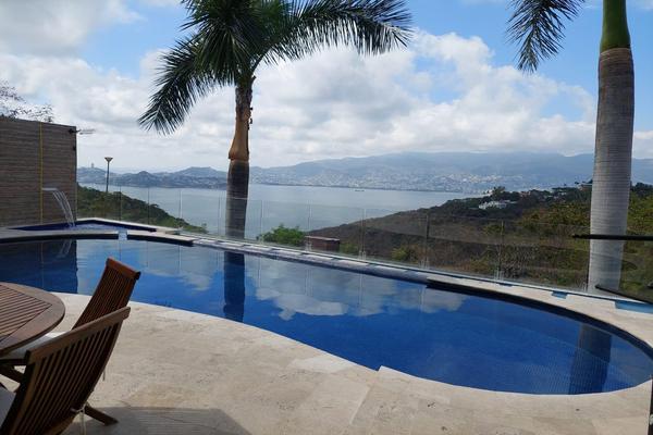 Foto de inmueble en  , Col. Las Brisas C.P. 39867, Acapulco de Juárez
