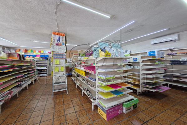 Foto de inmueble en  , Col. Las Cumbres 1 Sector C.P. 64610, Monterrey