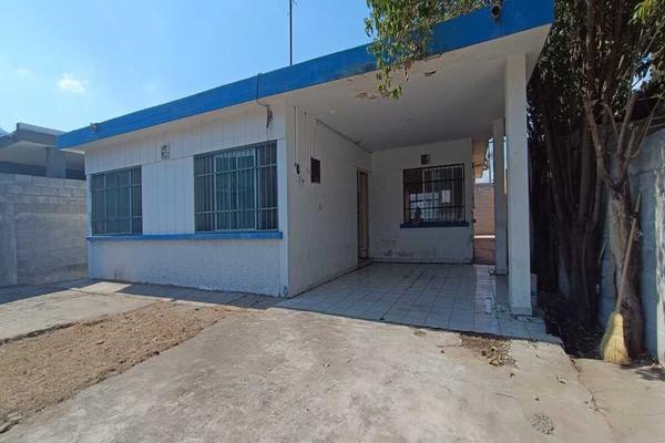 Foto de inmueble en , Col. Las Cumbres 1 Sector C.P. 64610, Monterrey