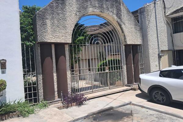 Foto de inmueble en  , Col. Las Cumbres 4 Sector  A C.P. 64619, Monterrey
