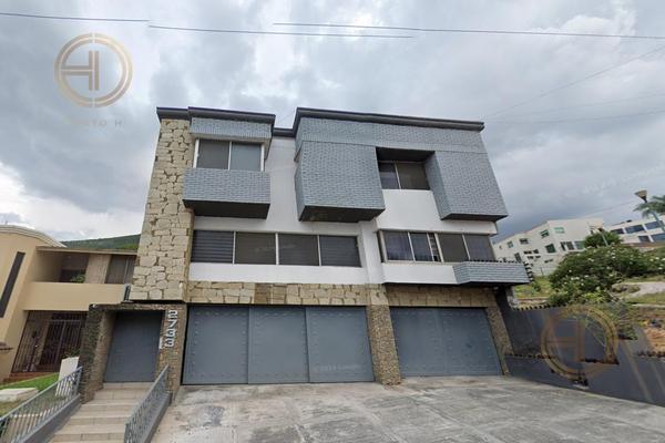 Foto de inmueble en  , Col. Las Cumbres C.P. 64619, Monterrey