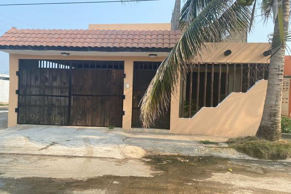 Foto de inmueble en  , Col. Las Dunas C.P. 96535, Coatzacoalcos