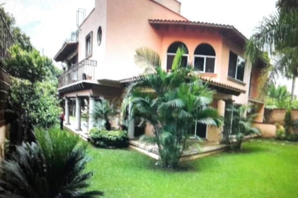 Foto de inmueble en Las Fincas Jiutepec Morelos  , Col. Condominio Tepec C.P. 62565, Jiutepec