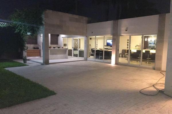 Foto de inmueble en , Col. Las Fuentes C.P. 88740, Reynosa