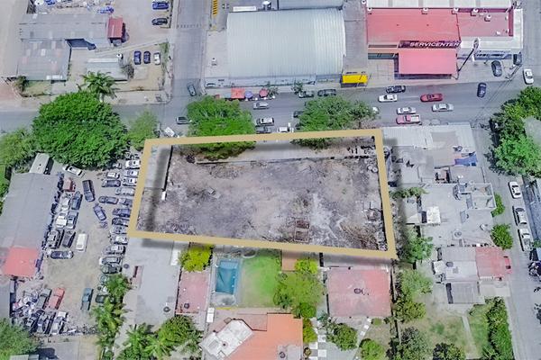 Foto de inmueble en  , Col. Las Granjas C.P. 62460, Cuernavaca