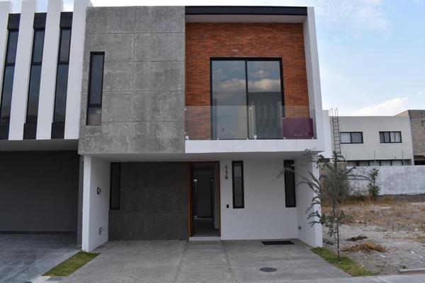 Foto de inmueble en Las moras #675, Col. Bosques de Santa Anita C.P. 45645, Tlajomulco de Zúñiga