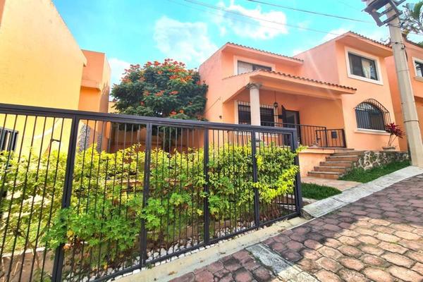 Foto de inmueble en  , Col. Las Palmas C.P. 62050, Cuernavaca
