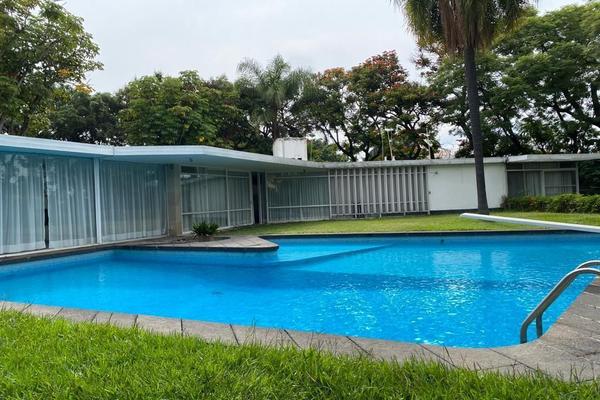 Foto de inmueble en  , Col. Las Palmas C.P. 62050, Cuernavaca