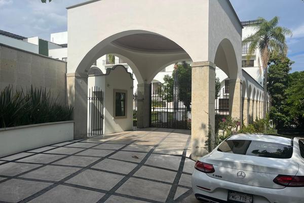 Foto de inmueble en  , Col. Las Palmas C.P. 62050, Cuernavaca
