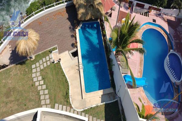 Foto de inmueble en  , Col. Las Playas C.P. 39390, Acapulco de Juárez