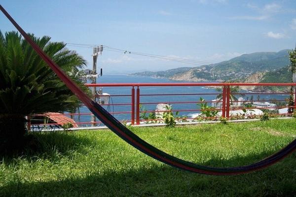 Foto de inmueble en  , Col. Las Playas C.P. 39390, Acapulco de Juárez