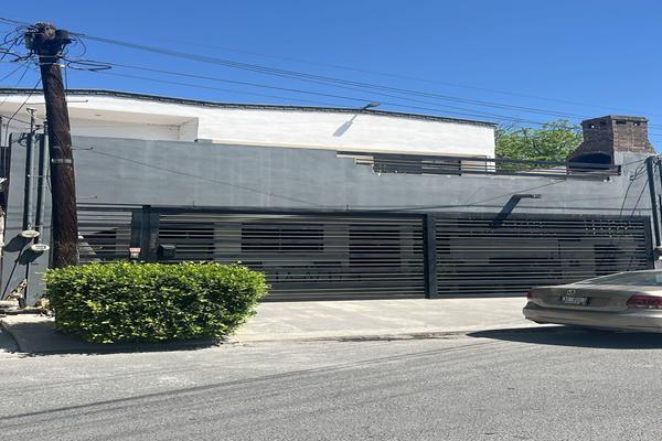 Foto de inmueble en  , Col. Las Puentes Sector 1 C.P. 66460, San Nicolás de los Garza