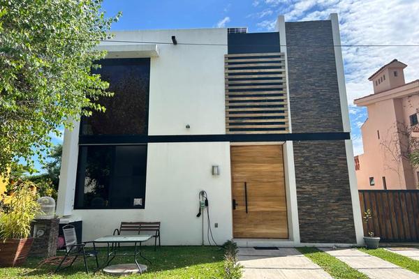 Foto de inmueble en Las Rosas #62, Col. Chapala Centro C.P. 45900, Chapala
