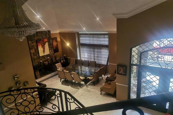 Foto de inmueble en las torres, Col. Las Torres C.P. 64103, Monterrey