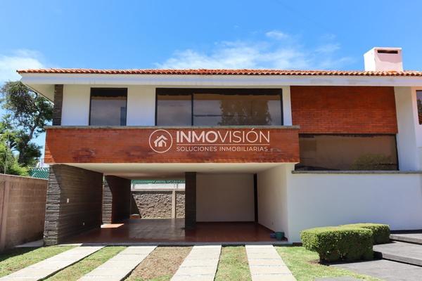 Foto de inmueble en Lateral de la Recta, Col. Cipreses  Zavaleta C.P. 72150, Puebla
