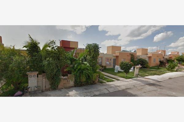 Foto de inmueble en LAUREL #00, Col. Misión Las Flores C.P. 77723, Solidaridad